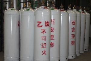 氣瓶長(zhǎng)途運(yùn)輸?shù)淖⒁馐马?xiàng)